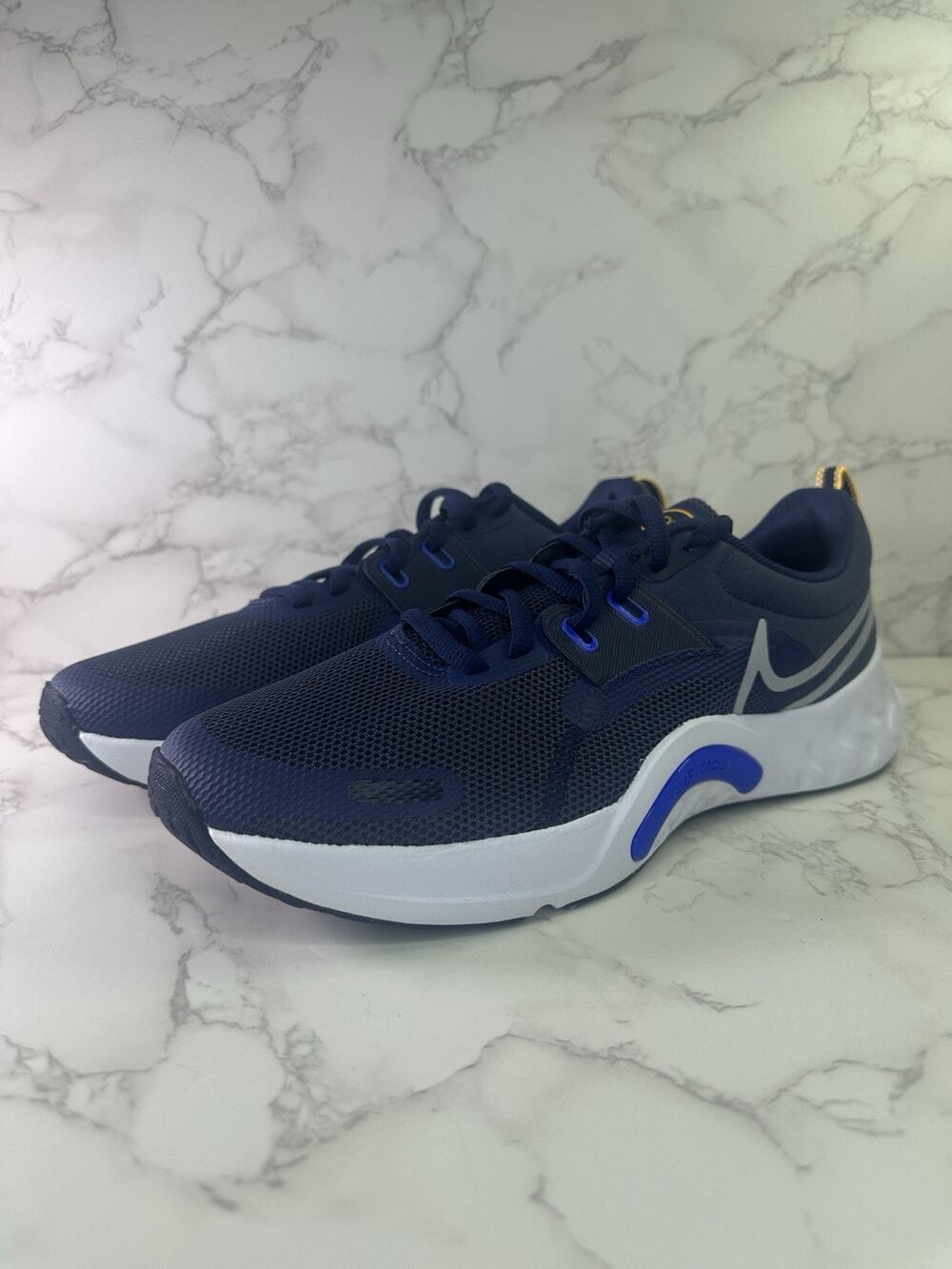 Men Size 11 Nike Renew Retaliation TR 3 Thunder Blue DA1350-434 Men Shoes New